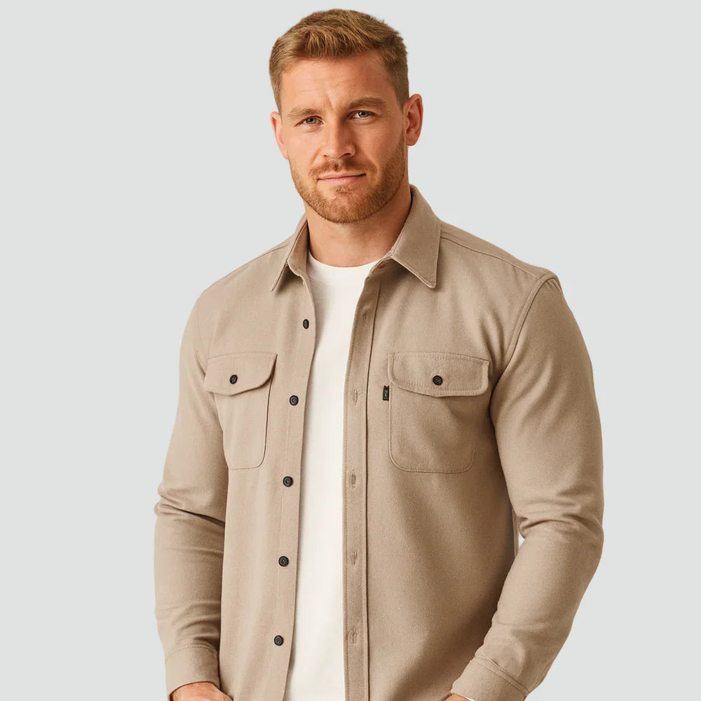 Męska koszula typu overshirt z dwiema kieszeniami - Beżowy