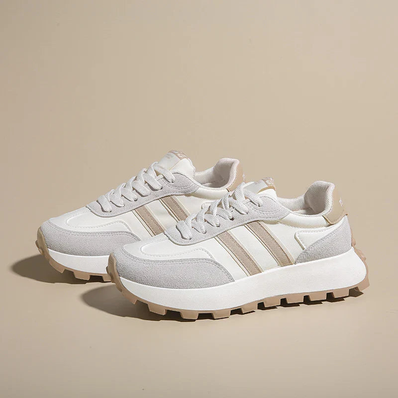 Damskie sneakersy casual z kontrastowymi paskami - Beżowy