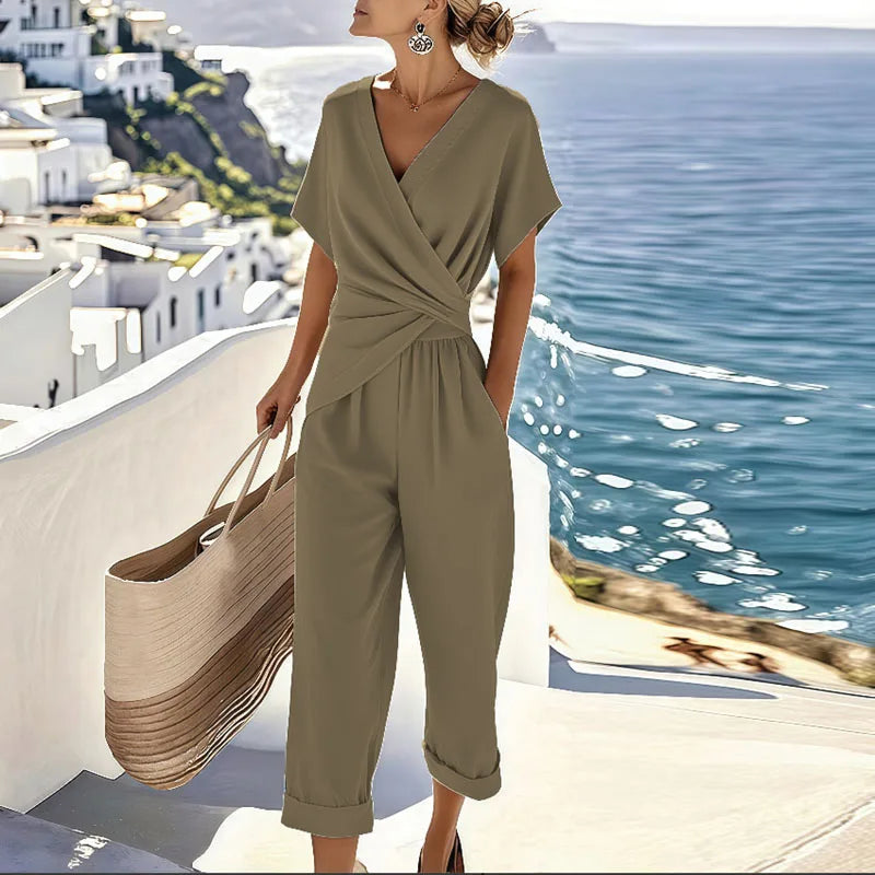 Elegancki damski zestaw z dopasowanym topem i spódnicą - Khaki